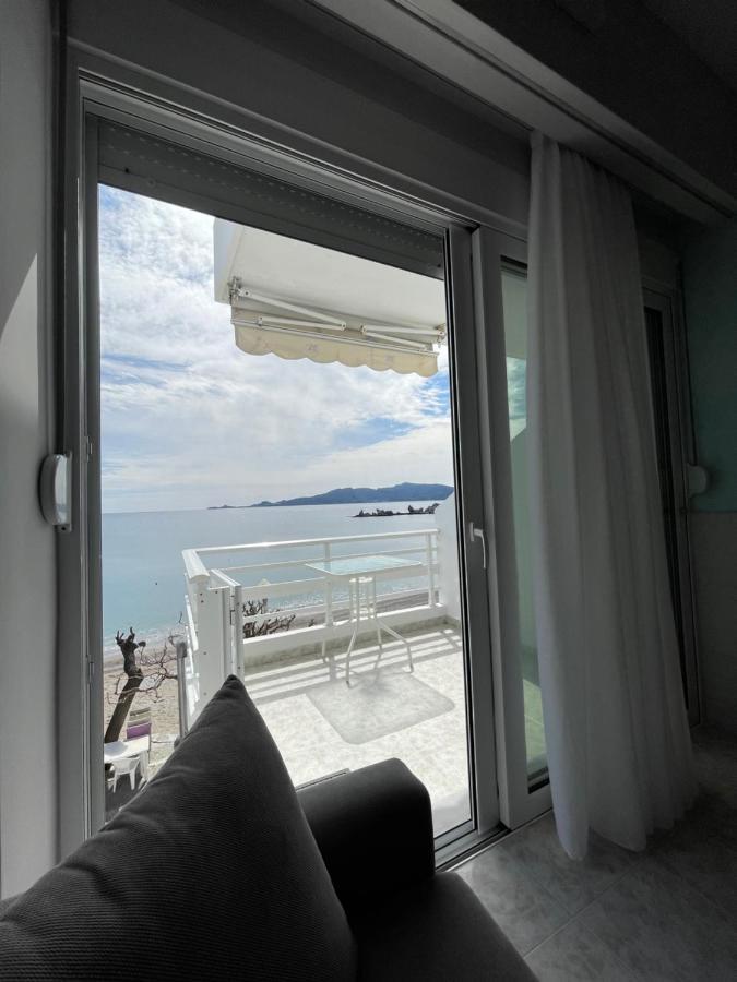Skizenas Waterfront Apartments Haraki Exterior foto